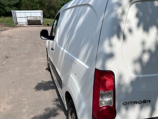 2011 Citroen Berlingo II, белый, 590000 рублей, вид 4