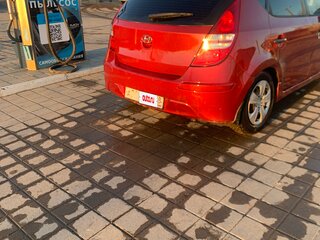 2010 Hyundai i30 I Рестайлинг, красный, 420000 рублей, вид 3