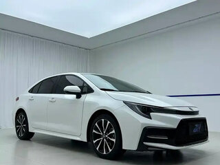2022 Toyota Levin XII (E210) Рестайлинг, белый, 1350600 рублей, вид 3