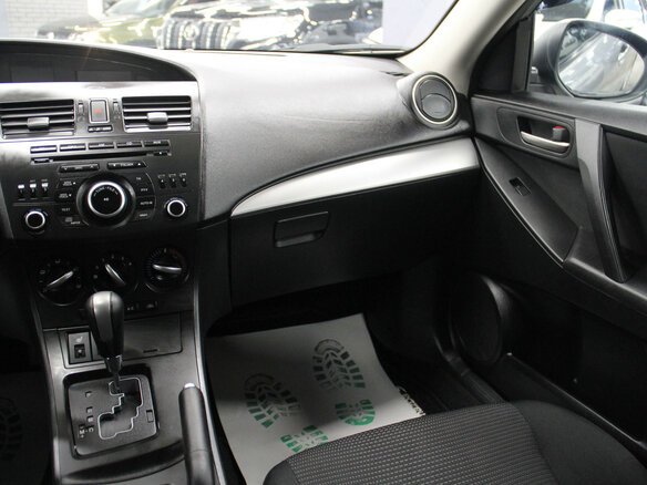 2011 Mazda 3 II (BL) Рестайлинг, серебристый, 850000 рублей - вид 12