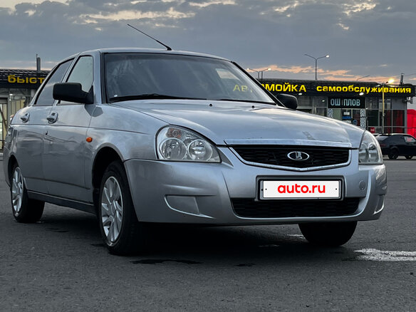 2011 Lada (ВАЗ) Priora I, серебристый, 370000 рублей - вид 1