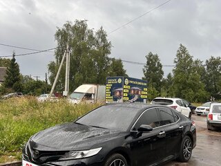 2020 Toyota Camry VIII (XV70), чёрный, 3250000 рублей, вид 2