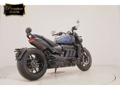 2025 Triumph Rocket 3, синий, 2999000 рублей, вид 5