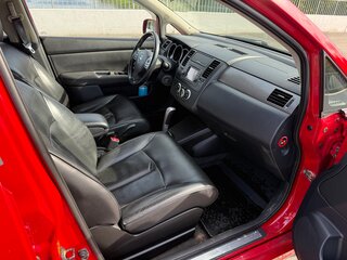 2010 Nissan Tiida I Рестайлинг, красный, 600000 рублей, вид 5