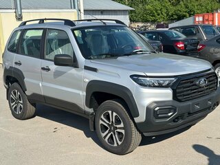 2026 Lada (ВАЗ) Niva Travel I Рестайлинг, серебристый, 1737000 рублей, вид 1