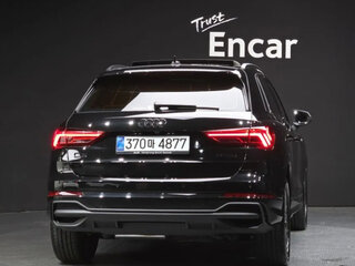 2022 Audi Q3 35 TDI II (F3), чёрный, 2333000 рублей, вид 3