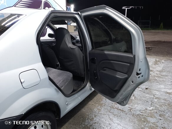 2009 Renault Logan I, серый, 375000 рублей - вид 10