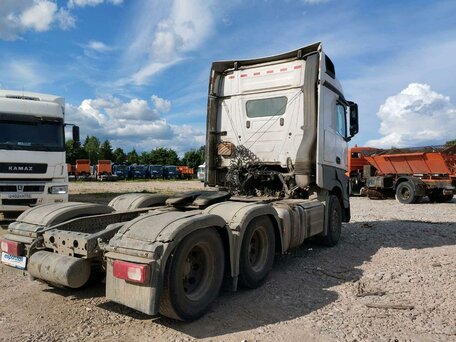 2023 Mercedes-Benz Actros, белый, 5278500 рублей, вид 3
