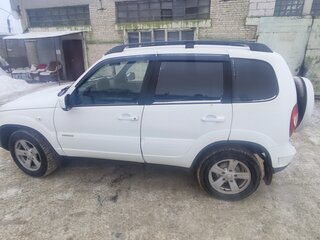 2015 Chevrolet Niva I Рестайлинг, белый, 720000 рублей, вид 5