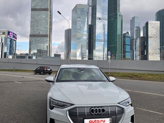 2021 Audi e-tron 55 I, белый, 5200000 рублей, вид 2