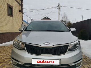 2016 Kia Rio III Рестайлинг, серебристый, 1100000 рублей, вид 2