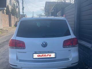 2004 Volkswagen Touareg I, белый, 800000 рублей, вид 2