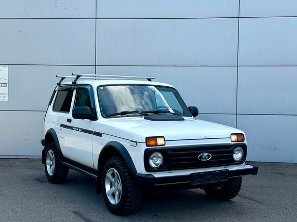 2019 Lada (ВАЗ) 2121 (4x4) I Рестайлинг, белый - вид 2