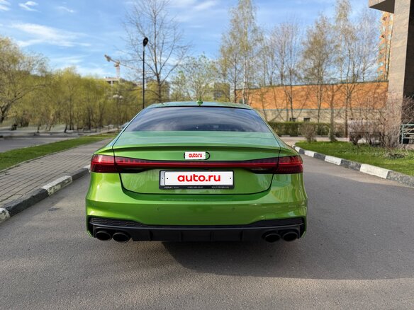 2018 Audi A7 55 TFSI II (4K), зелёный, 4490000 рублей - вид 5
