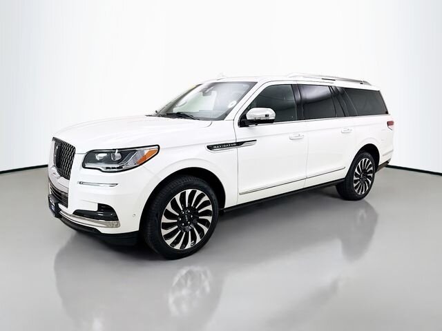 Открыть фотографии: Lincoln Navigator IV