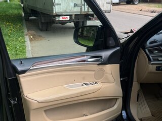 2009 BMW X5 4.8i II (E70), чёрный, 1800000 рублей, вид 4