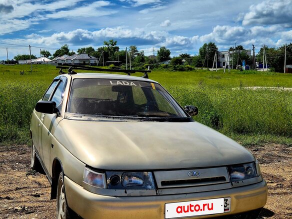 2001 Lada (ВАЗ) 2110, серебристый, 130000 рублей