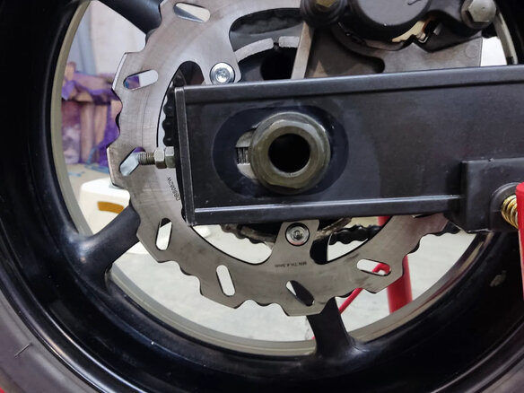 2005 Yamaha FZ6, чёрный - вид 9