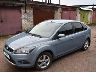 2008 Ford Focus II Рестайлинг, красный, 205000 рублей, вид 1