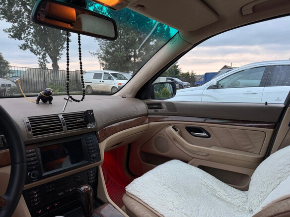 2001 BMW 5 серии 525i IV (E39) Рестайлинг, чёрный, 950000 рублей - вид 5