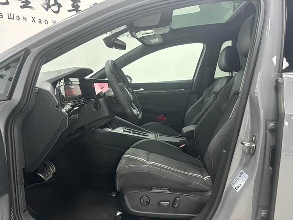 2023 Volkswagen Golf VIII, серый, 2233055 рублей - вид 8