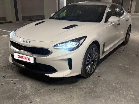 2019 Kia Stinger I, белый, 2150000 рублей, вид 2