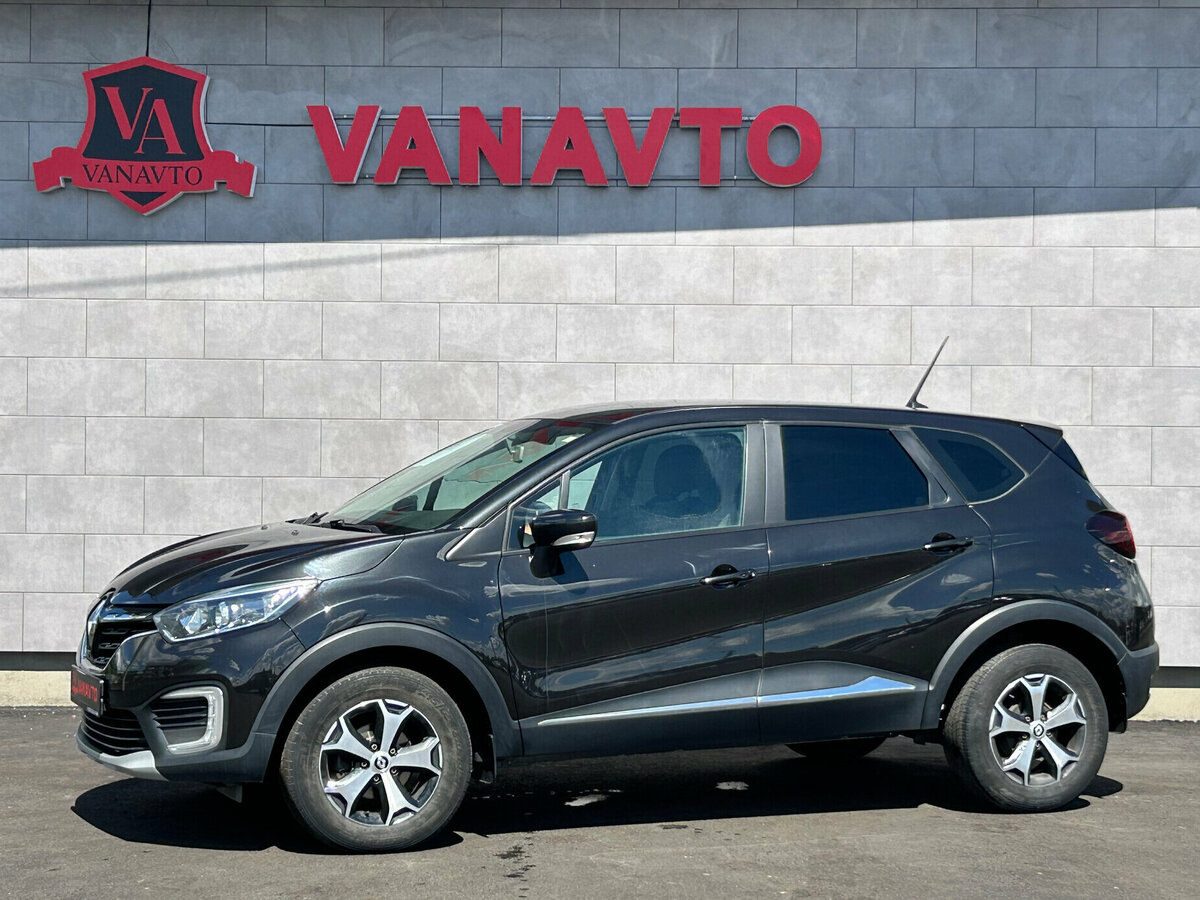Открыть фотографии: Renault Kaptur I Рестайлинг