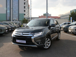 2018 Mitsubishi Outlander III Рестайлинг 2, серый, 1460000 рублей, вид 5