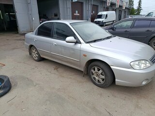 2007 Kia Spectra I Рестайлинг 2, серебристый, 150000 рублей, вид 2