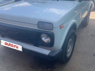 2019 Lada (ВАЗ) 2121 (4x4) I Рестайлинг, белый, 499000 рублей, вид 2