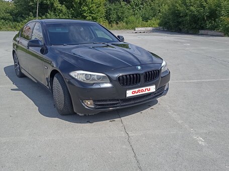 2012 BMW 5 серии 520i VI (F10/F11/F07), чёрный, 1480000 рублей, вид 3