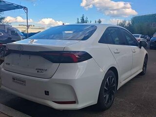 2026 Toyota Corolla XII (E210) Рестайлинг 2, белый, 2450000 рублей, вид 4