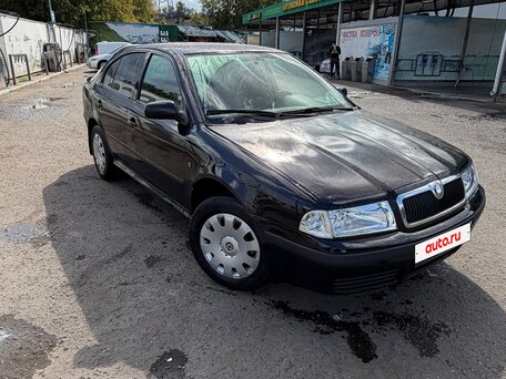 2008 Skoda Octavia I (A4) Рестайлинг, чёрный, 360000 рублей, вид 3