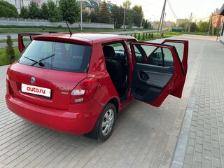 2012 Skoda Fabia II Рестайлинг, красный, 410000 рублей, вид 4