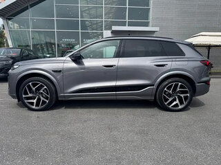 2026 Audi Q6L e-tron, серебристый, 6110000 рублей, вид 3