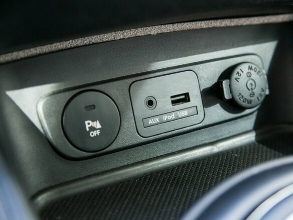 2013 Kia Sportage III, серебристый - вид 24