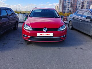 2017 Volkswagen Golf VII Рестайлинг, красный, 1590000 рублей, вид 2