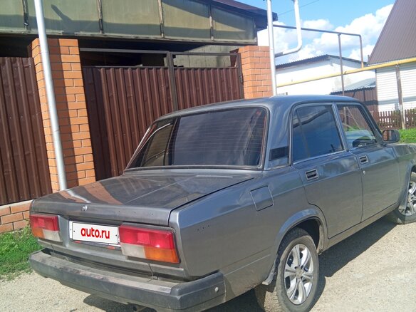 2010 Lada (ВАЗ) 2107, серый, 250000 рублей - вид 3