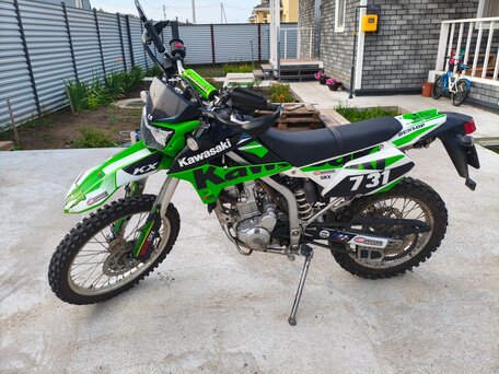 2015 Kawasaki KLX 250, зелёный, 370000 рублей, вид 2