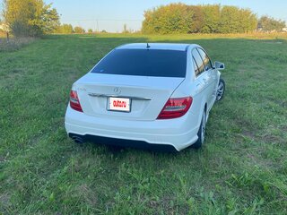 2013 Mercedes-Benz C-Класс 180 BlueEFFICIENCY III (W204) Рестайлинг, белый, 1550000 рублей, вид 4