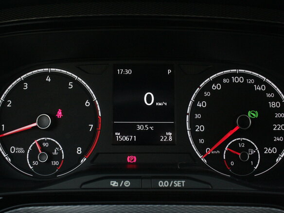 2021 Volkswagen Polo VI, серебристый, 1535000 рублей - вид 8