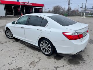 2013 Honda Accord IX, белый, 1600000 рублей, вид 3