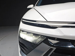 2023 Hyundai Sonata VIII (DN8) Рестайлинг, белый, 2370000 рублей, вид 5