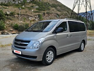 2010 Hyundai Grand Starex I, серый, 1500000 рублей, вид 1
