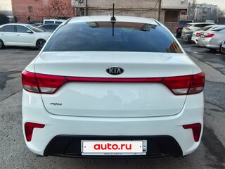 2019 Kia Rio IV, белый, 1500000 рублей, вид 5