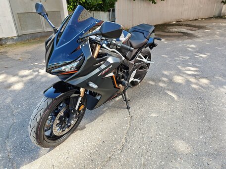 2024 Honda CBR 650R, чёрный, 870000 рублей, вид 1