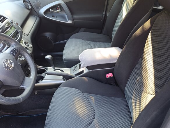 2011 Toyota RAV4 III (XA30) Рестайлинг, бежевый - вид 6