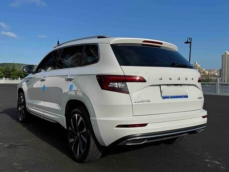 2022 Skoda Kodiaq I Рестайлинг, белый, 1990000 рублей, вид 5
