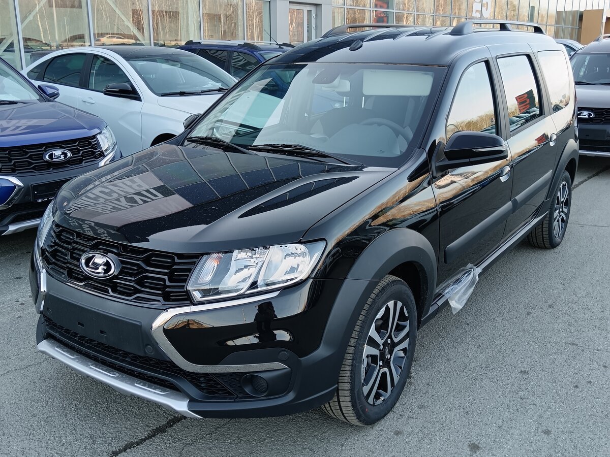 Открыть фотографии: Lada (ВАЗ) Largus I Рестайлинг