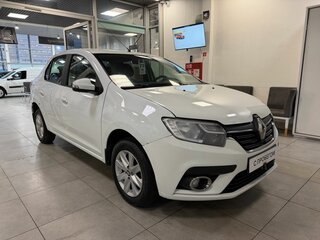 2018 Renault Logan II Рестайлинг, белый, 499000 рублей, вид 2